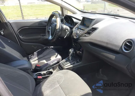 2019 Ford Fiesta Se z USA, uszkodzony, nr VIN 3FADP4BJ0KM133096